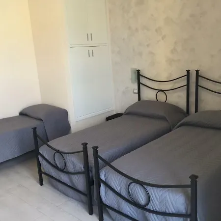 Le Tre Stelle فندق مبيت وإفطار